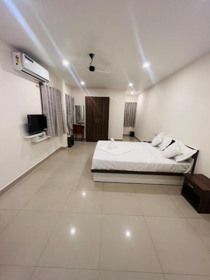 Kochi Heres Haut Residency מראה חיצוני תמונה