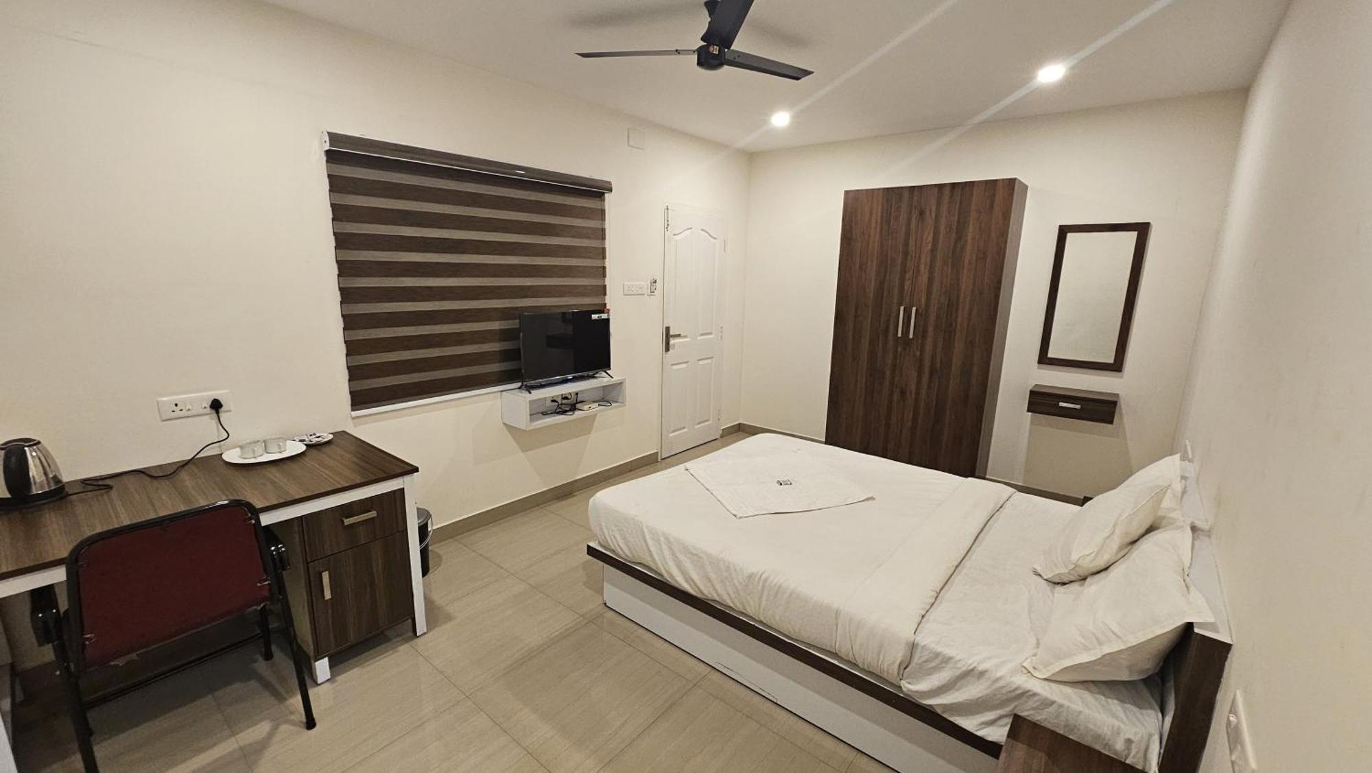 Kochi Heres Haut Residency מראה חיצוני תמונה