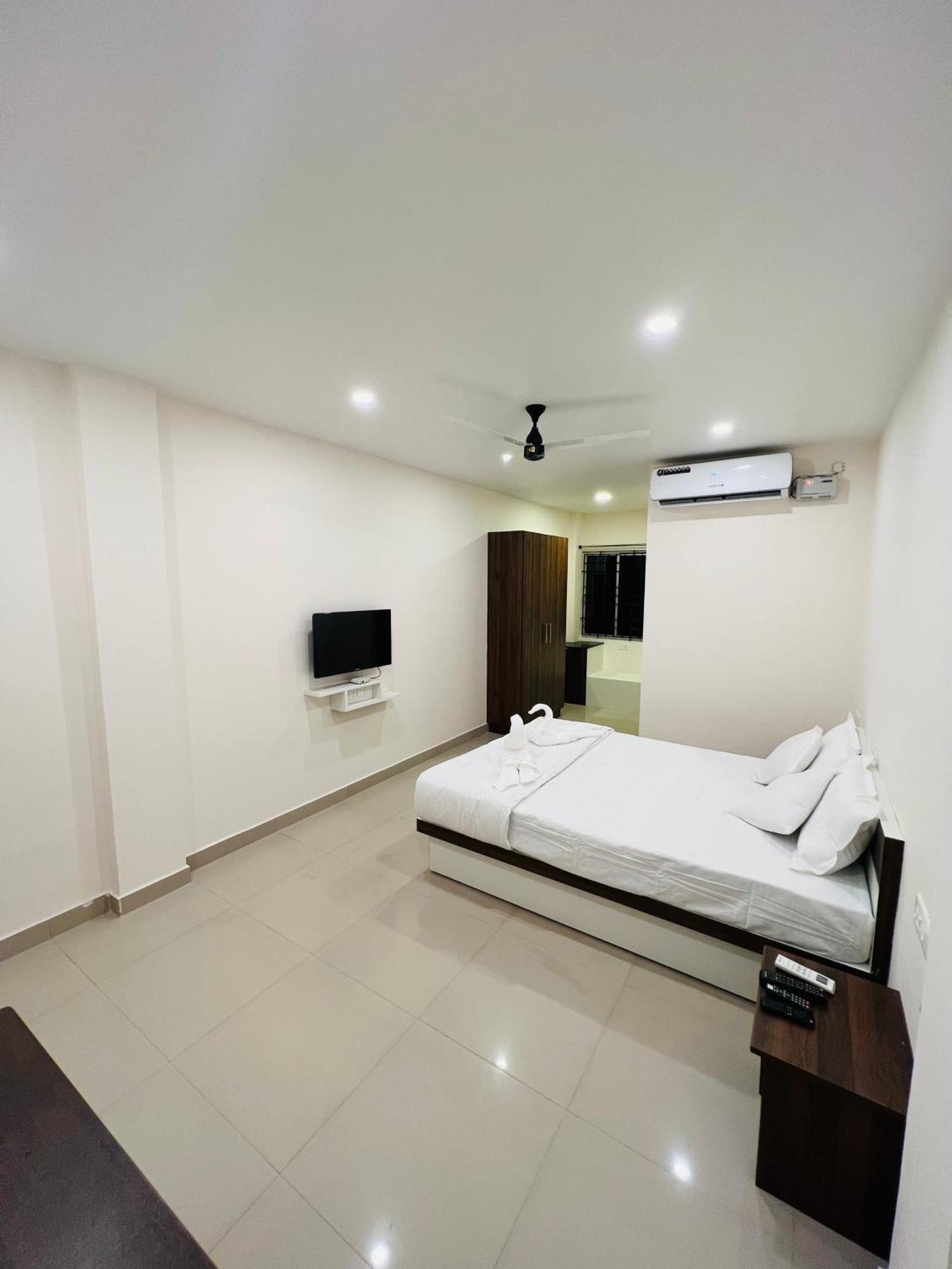 Kochi Heres Haut Residency מראה חיצוני תמונה
