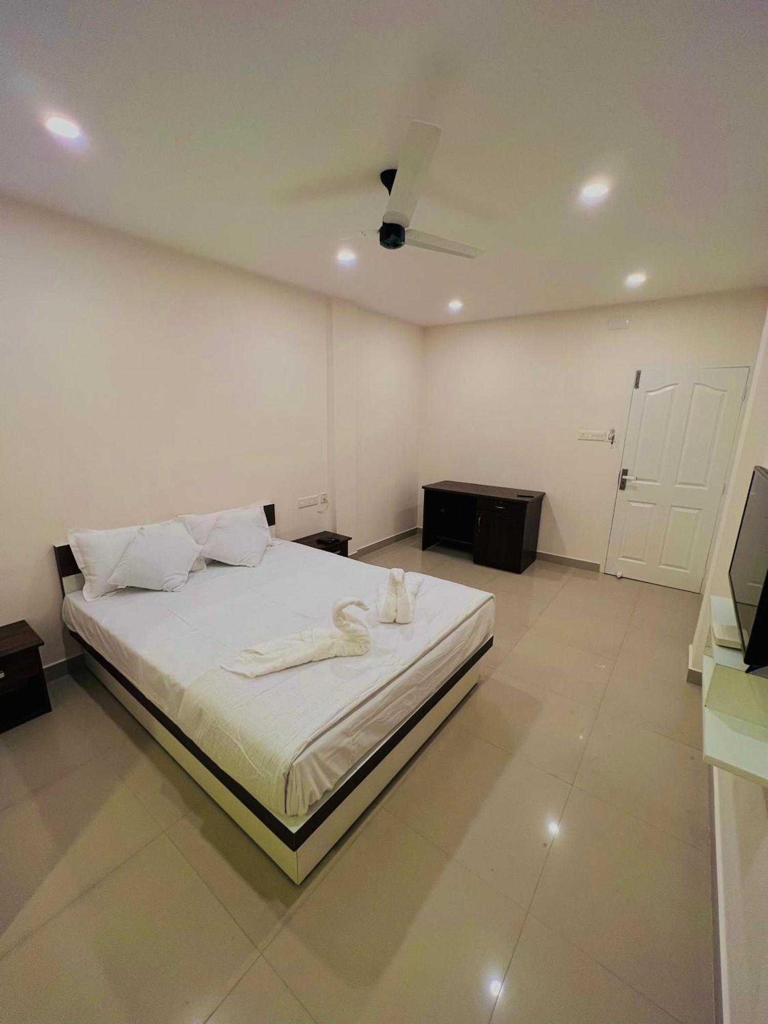 Kochi Heres Haut Residency מראה חיצוני תמונה