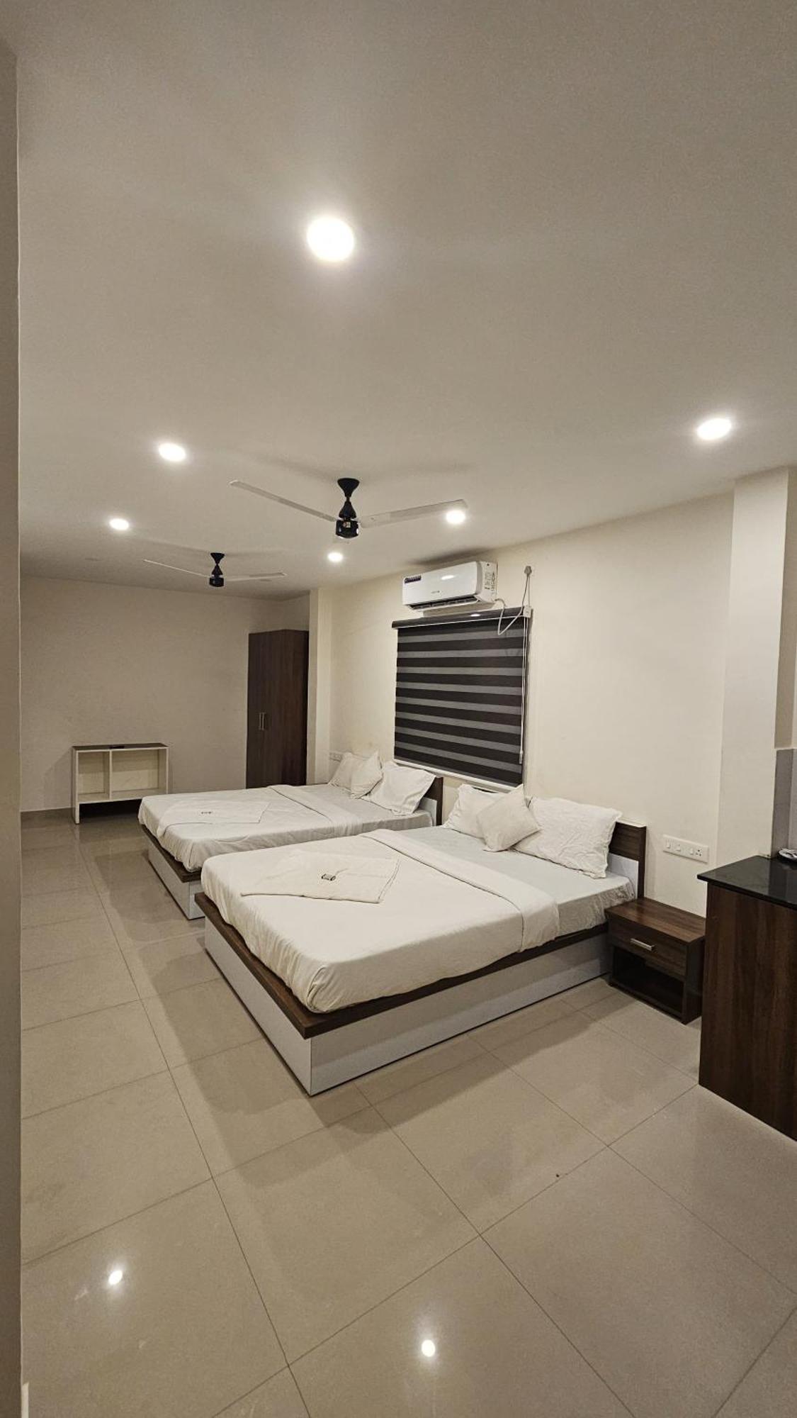 Kochi Heres Haut Residency מראה חיצוני תמונה
