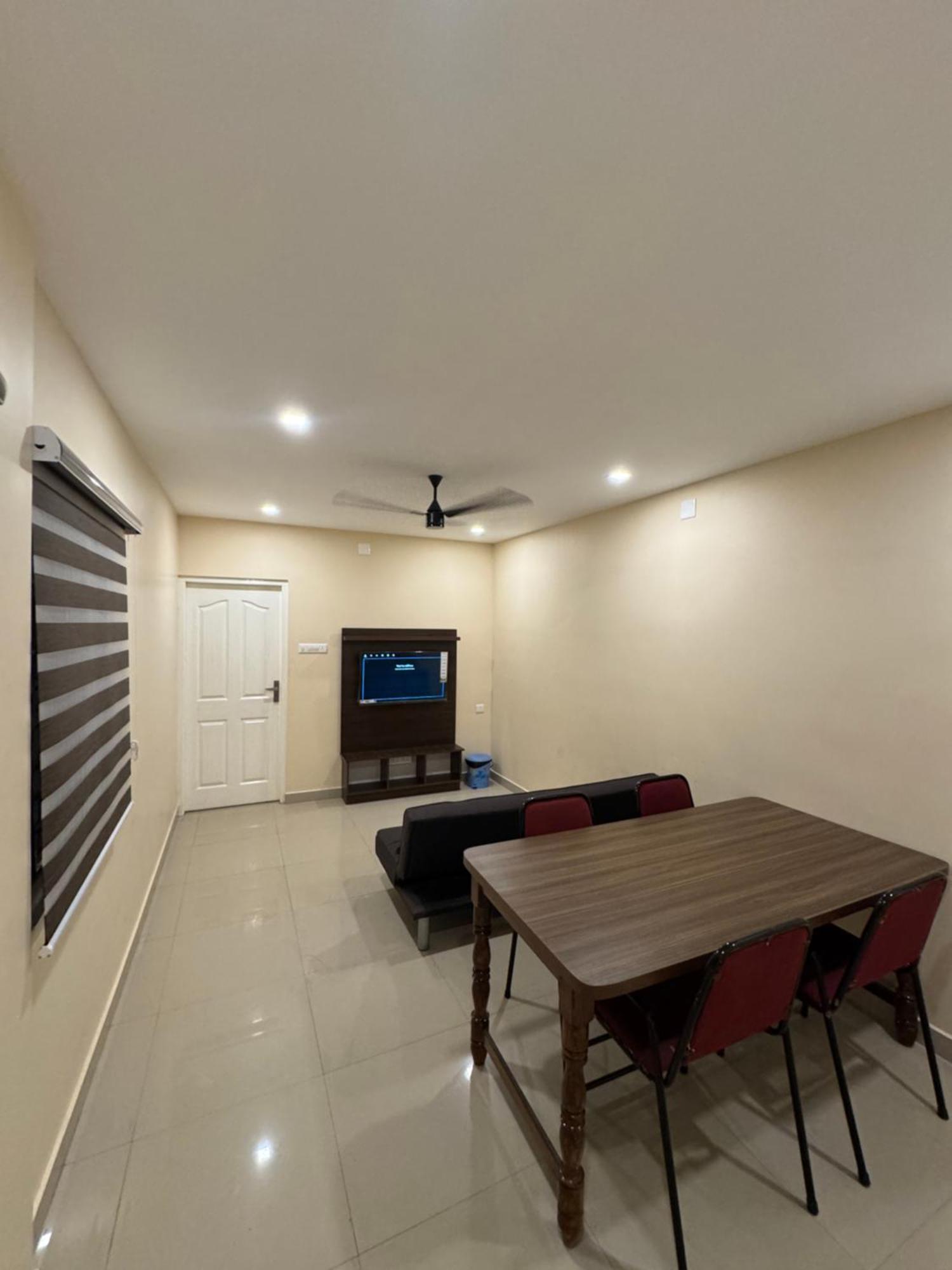 Kochi Heres Haut Residency מראה חיצוני תמונה