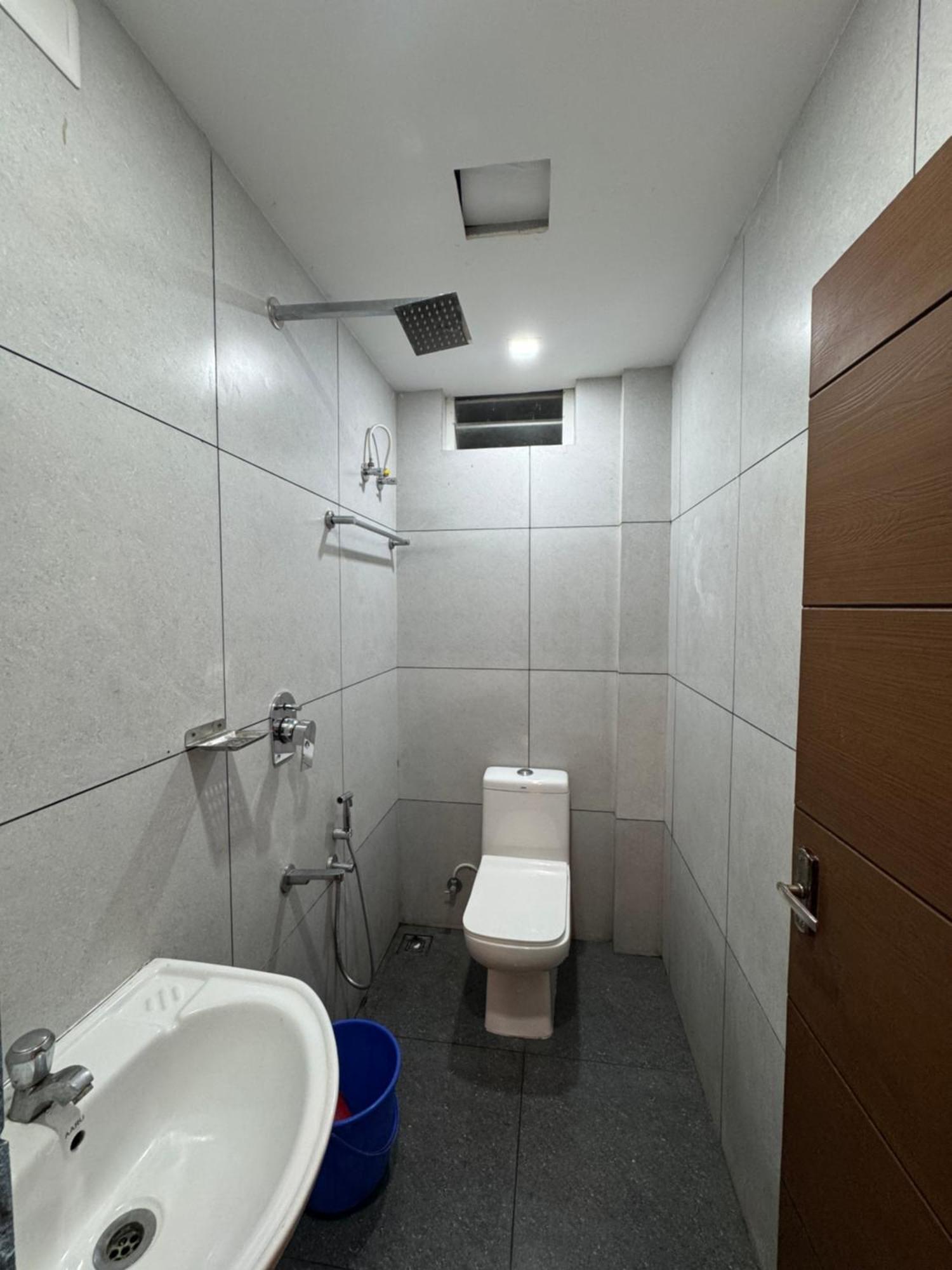 Kochi Heres Haut Residency מראה חיצוני תמונה