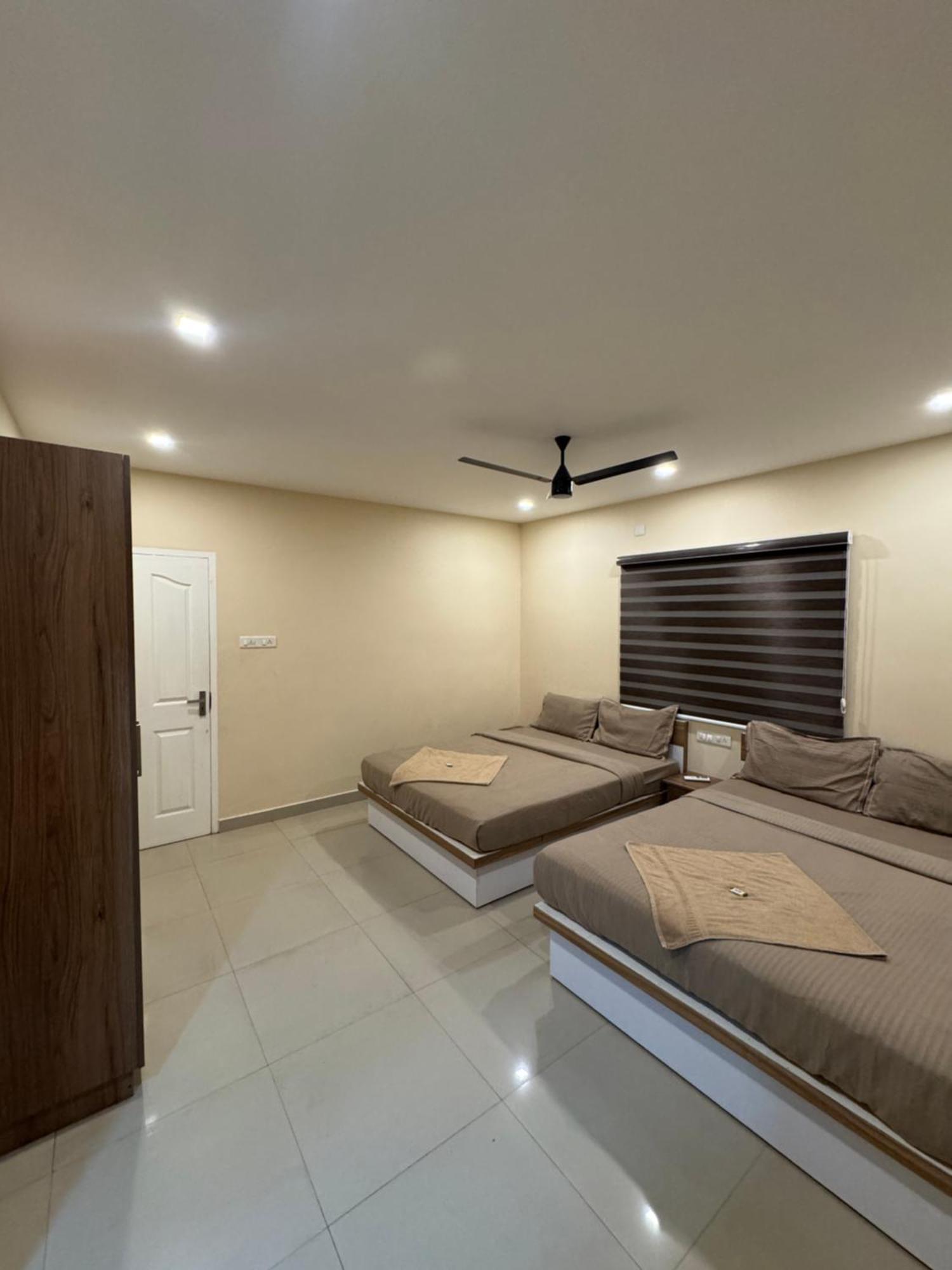 Kochi Heres Haut Residency מראה חיצוני תמונה