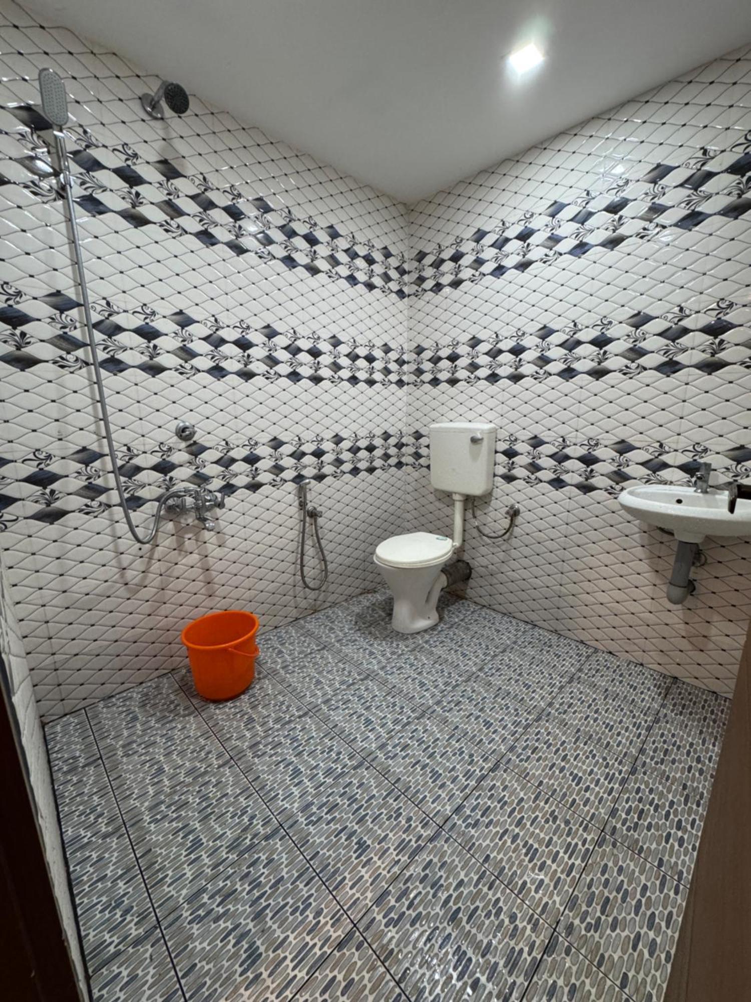 Kochi Heres Haut Residency מראה חיצוני תמונה